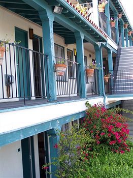 Fiesta Inn & Suites Santa Barbara Exterior photo